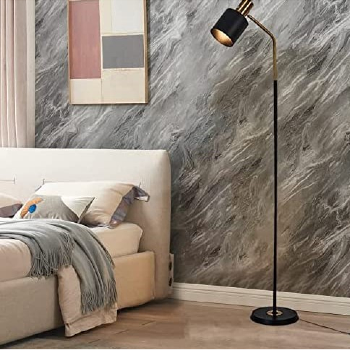 BLACK TARGET FLOOR LAMP