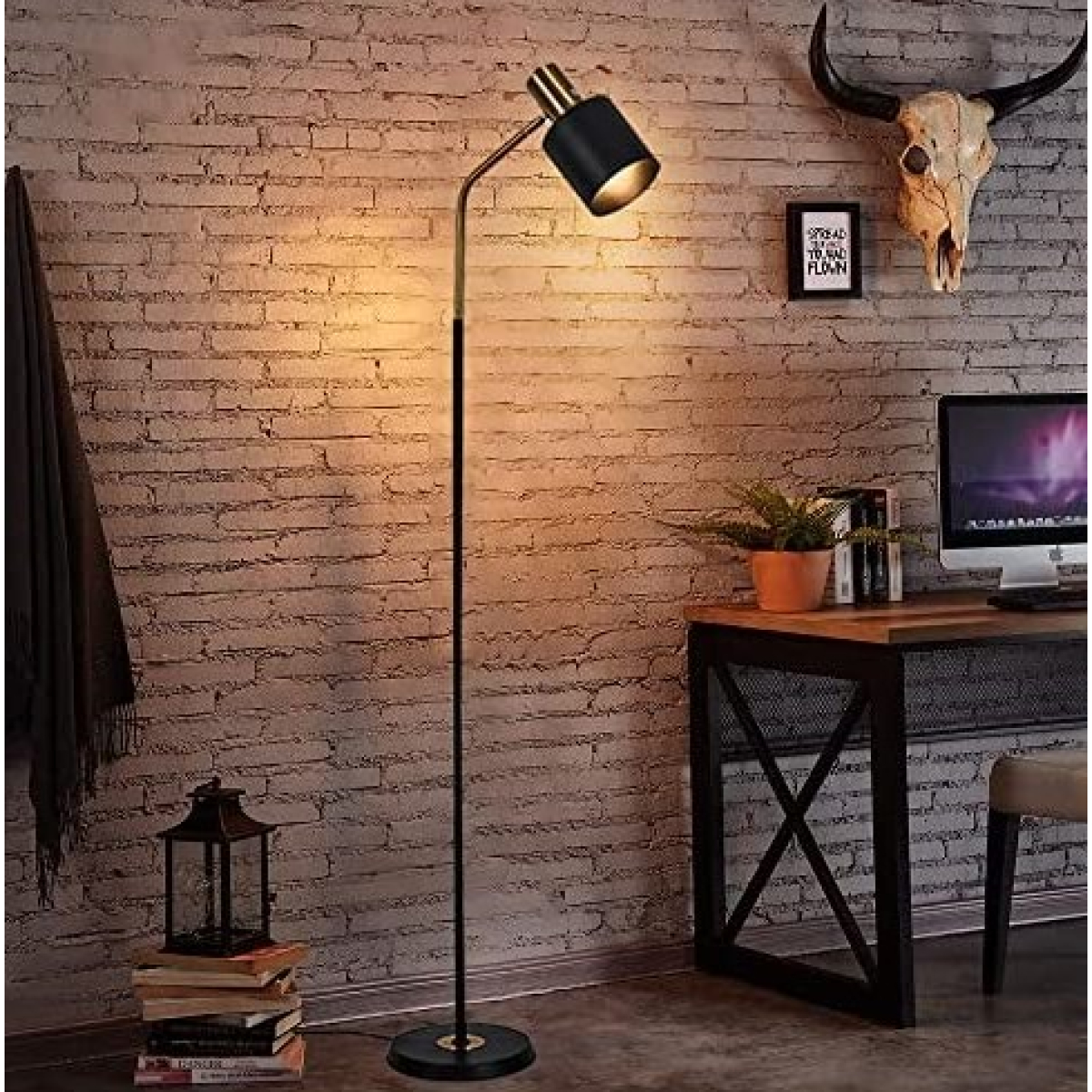 BLACK TARGET FLOOR LAMP