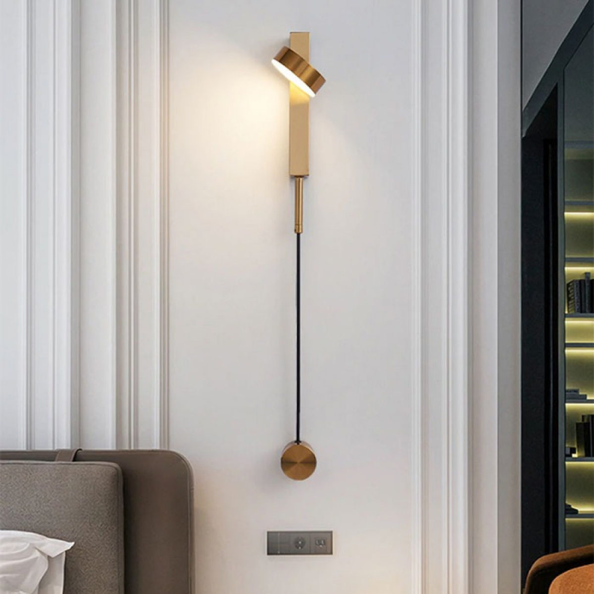 FLEXIBLE WALL LIGHT