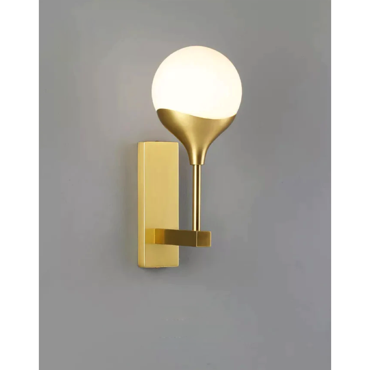 CONE WALL LIGHT