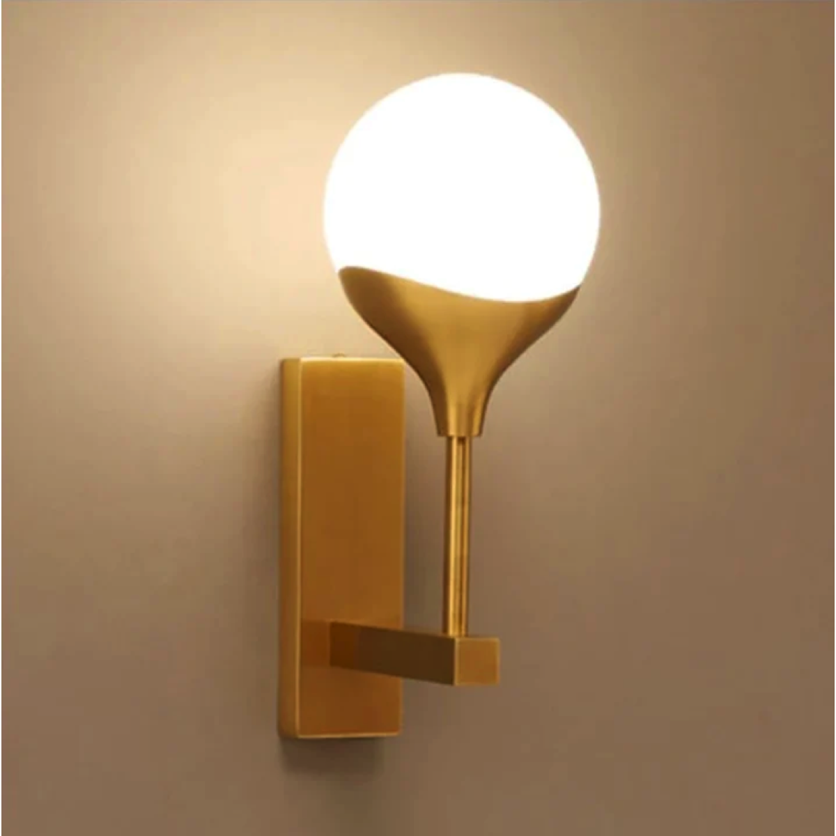 CONE WALL LIGHT